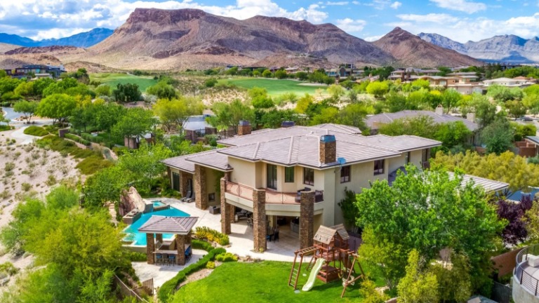 ANTHEM COUNTRY CLUB Judy Larrach Larrach Bergmann Group